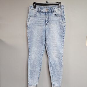 M Jeans By Maurices High Rise Light Blue Jeans Women' Medium Skinny Stretch